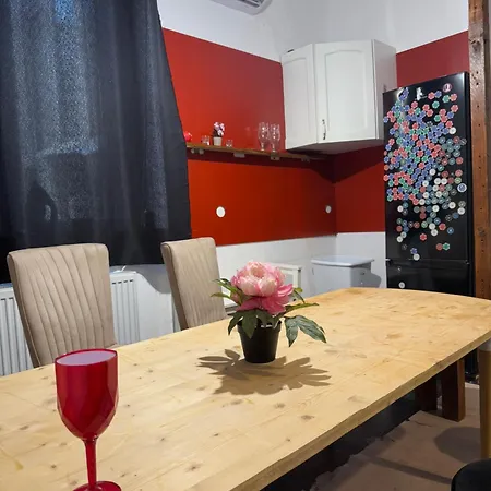 Royality Old Town Apartment